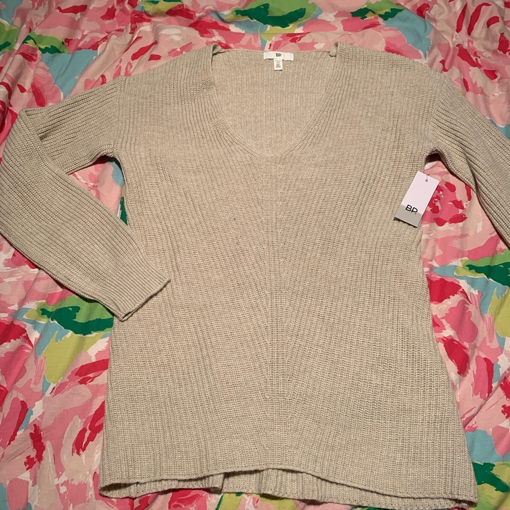 NWT BP V-neck Sweater
